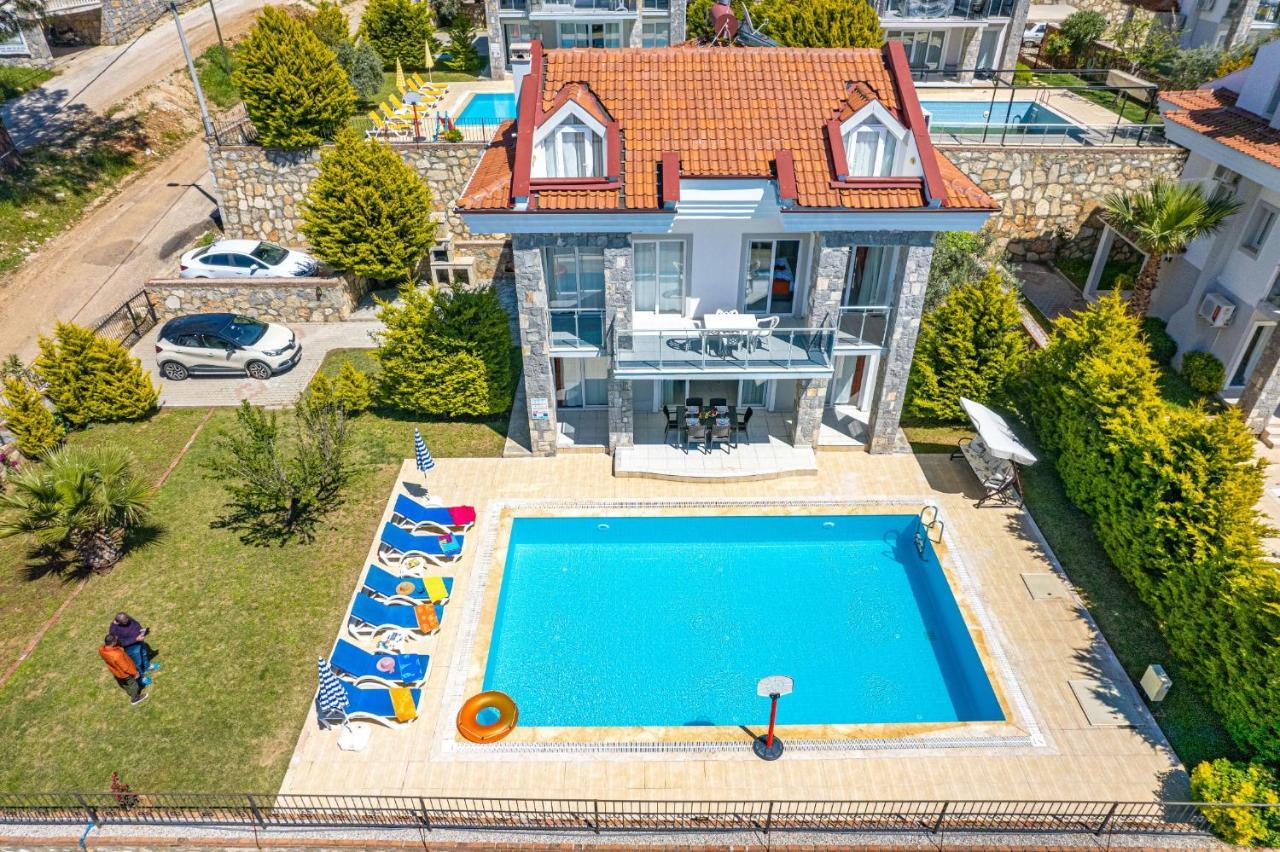 Yasam Park Rena Villalari Oeluedeniz