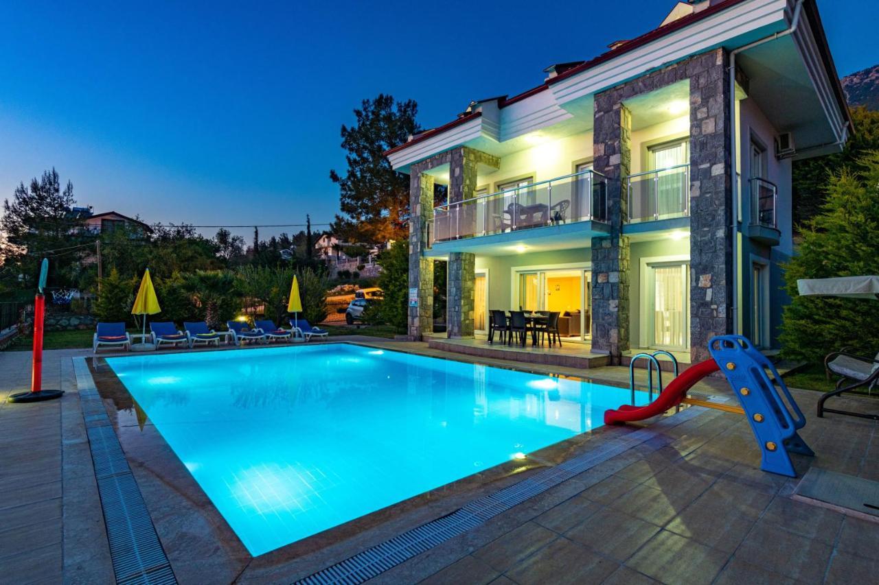 Yasam Park Rena Villalari Oeluedeniz Villa Fethiye